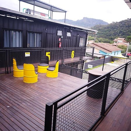Moto Inn Урубиси Екстериор снимка