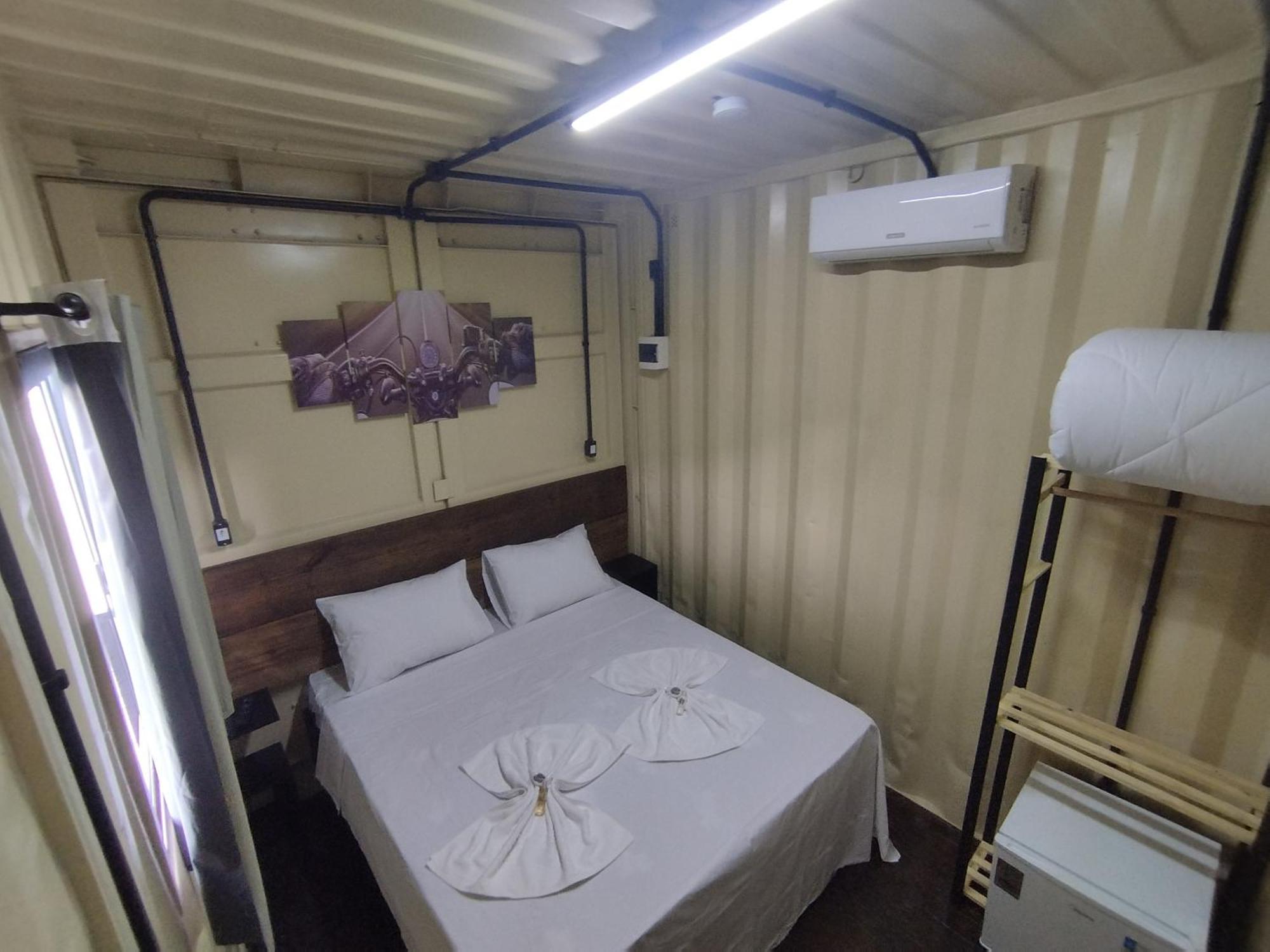 Moto Inn Урубиси Екстериор снимка